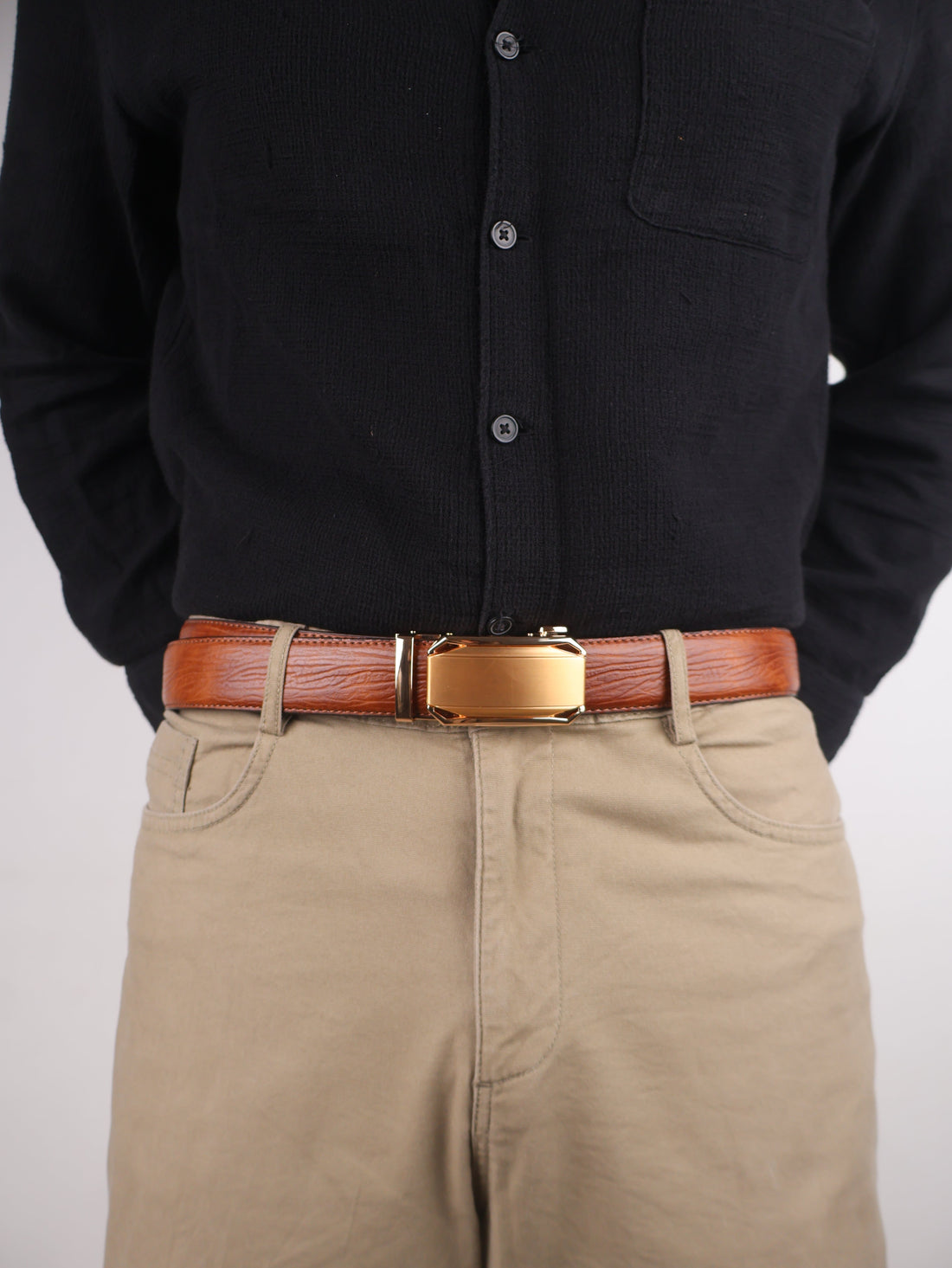 How to Choose the Perfect Leather Belt for Every Outfit